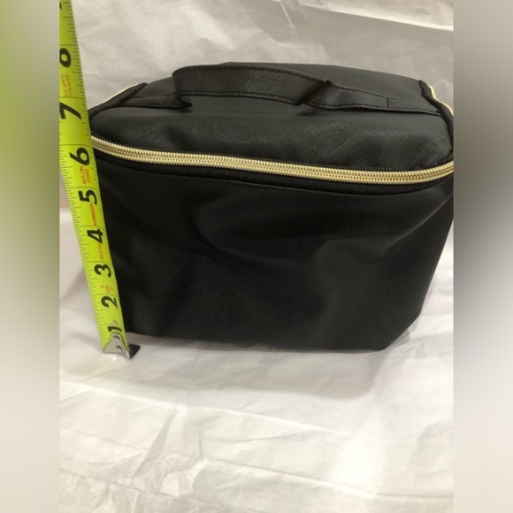 Large Black PU gold zip around makeup cosmetics beauty case bag with compartment - Picture 9 of 11